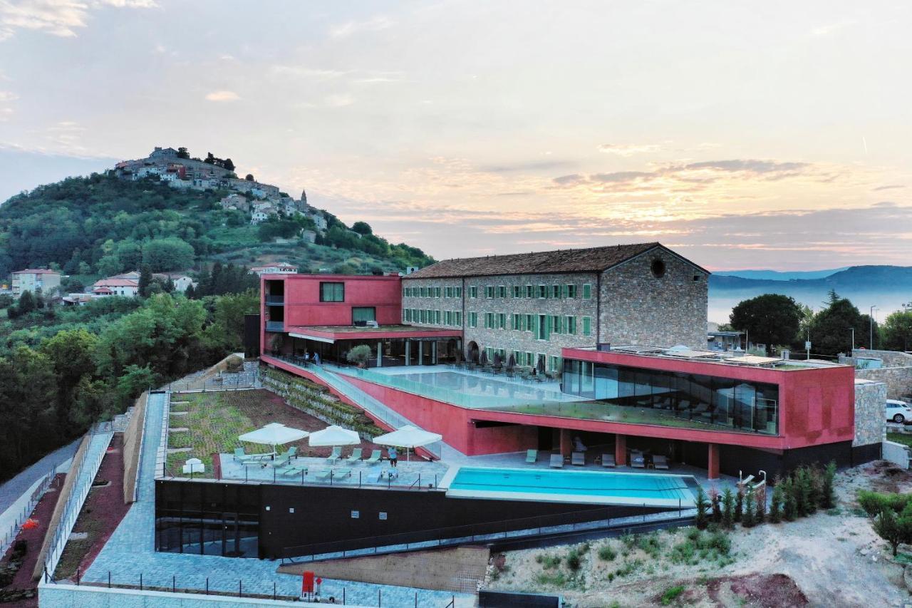 Winery & Design Hotel Roxanich Мотовун Экстерьер фото