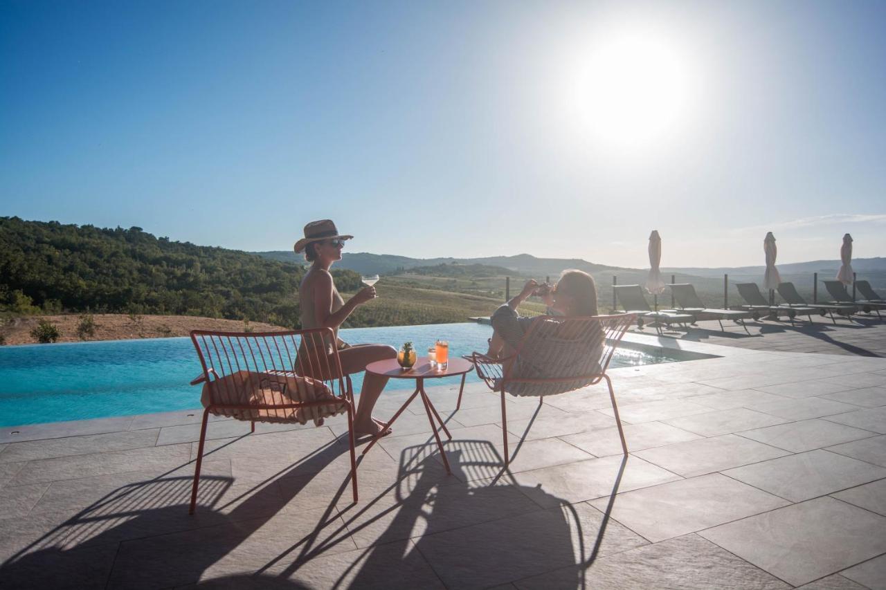 Winery & Design Hotel Roxanich Мотовун Экстерьер фото